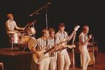 Da The Beach Boys var allermest populære, personificerede de for deres enorme fanskare drømmen om det sorgløse liv i Californien.  Foto: Getty Images