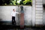 Lasse Horne Kjældgaard har blandt andet ledet et forskningsprojekt om en flersproget digital udgave af Georg Brandes’  litteraturhistoriske 'Hovedstrømninger i det 19. Aarhundredes Litteratur'. Foto: Nanna Navntoft