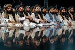 Taleban-styret i Afghanistan ser ud til at være på vej mod  anerkendelse fra nogle af regionens nabolande. Her deltager bevægelsens ledelse i en offentlig begivenhed i Kabul i april i år. 
 Foto: Ebrahim Noroozi/Ritzau Scanpix