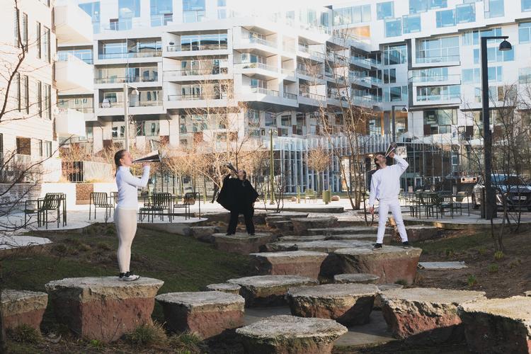 'Hidden Spaces' korrigerer med sin iscenesættelse af Ørestaden ens opfattelse af livet i bydelen. Foto: Hjalte Gregersen