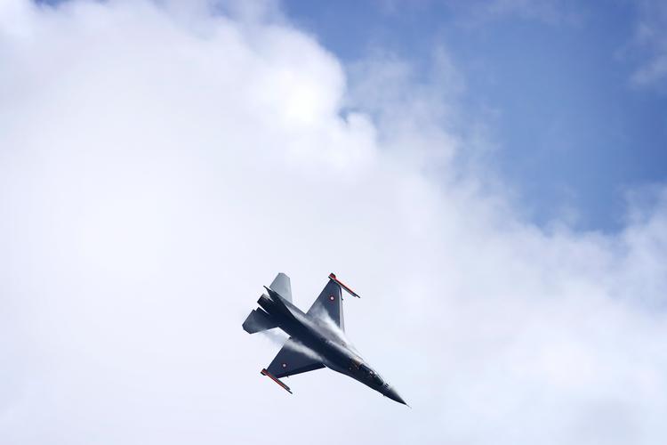  Ukrainerne er tæt på at modtage de første F-16-fly, som blandt andre Danmark donerer. De første ukrainske piloter er ved at være færdiguddannede i brugen af dem. Foto: Jens Dresling