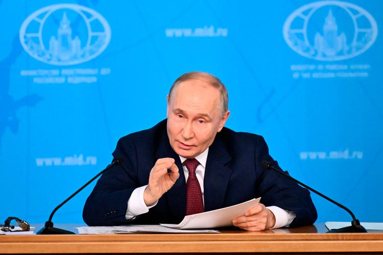 Putin taler til det russiske udenrigsministerium fredag. Foto: Natalia Kolesnikova/Ritzau Scanpix