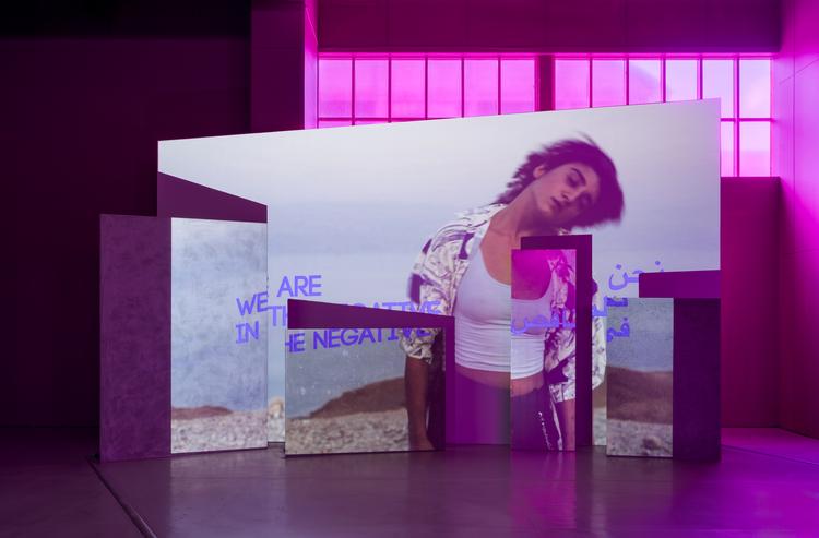 Ruanne Abou-Rahme og Basel Abbas taler om dansen som den sidste bastion, den sidste og mest intime måde at gøre modstand. Men det kunne også være den første. 'May Amnesia Never Kiss Us On The Mouth: Only 
Sounds That Tremble Through Us (2020-2022)' kan ses på CC. Foto: David Stjernholm