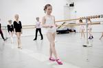 Flere elever har beskrevet, hvordan undervisningsmiljøet på Den Kongelige Balletskole har været baseret på frygt. (Arkivfoto fra optagelsesprøve til skolen). Foto: Nanna Kreutzmann