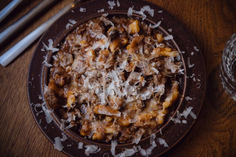 Milt med hjerte og lunge. Lyder det som et mareridt? Det smagte fantastisk i Paesànos udgave af den traditionelle syditalienske ret Pasta &amp; Soffritto napoletano.  Foto: Benjamin Krog