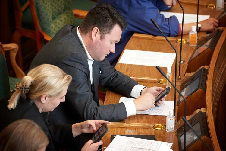 Socialdemokraternes indfødsretsordfører, Anders Kronborg, kritiserer sine partifællers initiativ på Københavns Rådhus. Foto: Jens Dresling