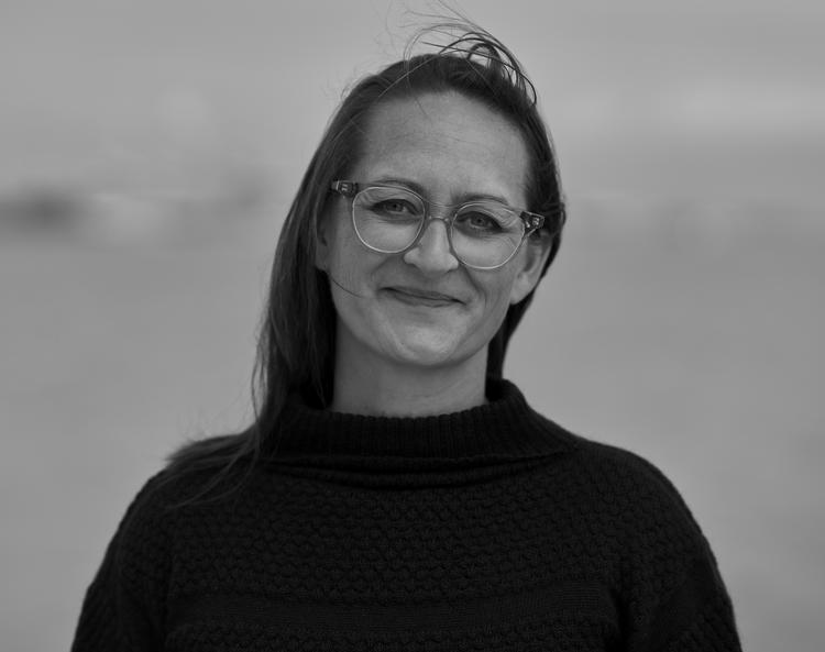 Camilla Fabricius er socialdemokraternes ordfører for kvinders sundhed. Hun mener, at kvinder, der har født, bør undersøges af en gynobs fysioterapeut for at opdage og afhjælpe nedsynkning af underlivet.  Foto: Pr-foto