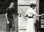 Jackson Pollock og Lee Krasner i 1953 ved indgangen til laden. Hans rutine var at vågne sent, få serveret morgenmad ved frokosttid, at forsøge at male for så at drikke med de lokale i East Hampton. Tre år senere døde han i en trafikulykke.  Foto: Tony Vaccaro/Ritzau Scanpix