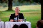 Liberal Alliances politiske ordfører, Sólbjørg Jakobsen, ved partiets sommergruppemøde på Egelund Slot i august 2023.   Foto: Axel Emil Hammerbo
