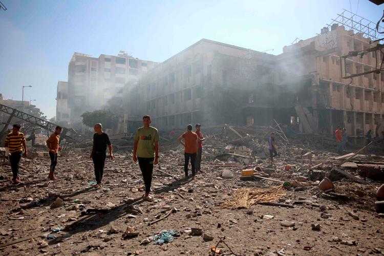 Tilintetgørelsen af Gaza By minder om De Allieredes bombardementer af byer som Dresden, Hamburg og Berlin ved Anden Verdenskrigs slutning, skriver Peter Wivel. Foto: Photo by Omar AL-QATTAA / AFP   Foto: Omar Al-qattaa/Ritzau Scanpix