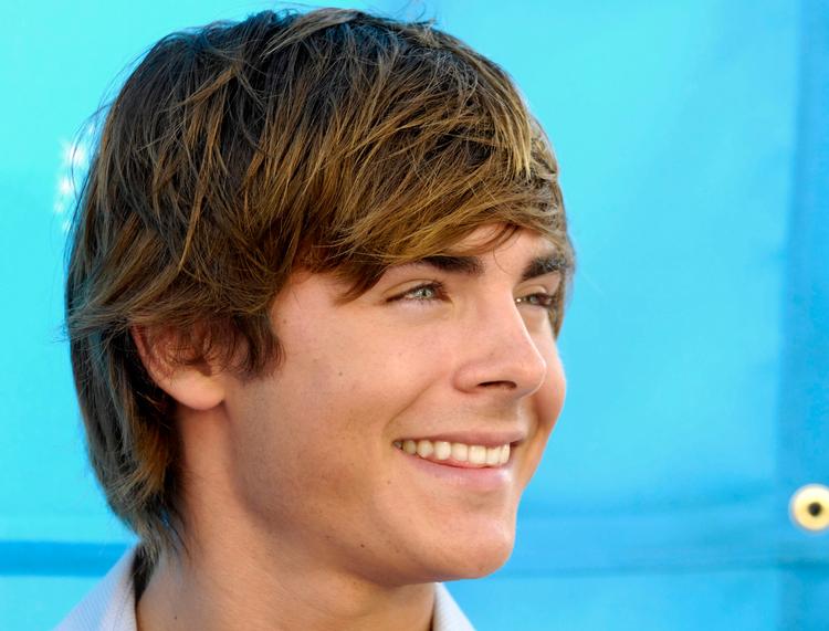 Zac Efron spillede hovedkarakteren Troy Bolton i filmen 'High School Musical' fra 2006. Sarah Hansen, der i dag er 28 år, var dengang forelsket i karakteren og havde en plakat af ham hængende på sit teenageværelse. Foto: Chris Pizzello/Ritzau Scanpix