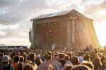 Når 10.000 festivalgæster i år lægger vejen forbi musikfestival Musik i Lejet, vil de blive mødt af nogle skilte med en klar opfordring fra festivalen. Foto: Emil Agerskov