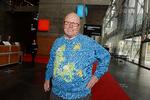 Henrik Voldborg var blandt andet kendt for sin tid som vejrvært på DR, hvor han ofte optrådte i farvestrålende striksweatre. her ses han til TV Avisens 50-års jubilæum i 2015. (Arkivfoto) Foto: Jan Unger