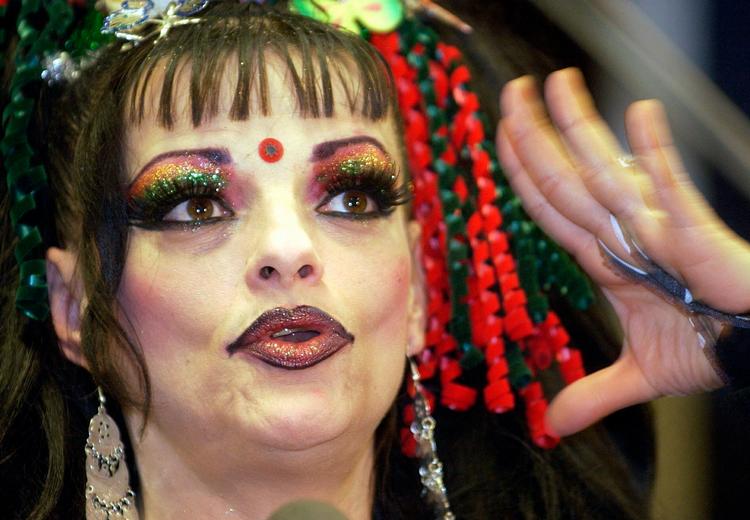 Den tyske punkdronning Nina Hagen blev født i Østberlin, men forlod i 1976 DDR sammen med sin mor.  Foto: Andreas Altwein/Ritzau Scanpix