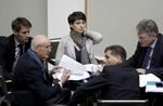 Frauke Petry kunne ikke klare kritikken fra et højreradikalt partimedlem på et møde i Sachsen, og nu truer hun med at forlade sin post og partiet. 