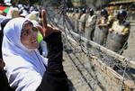 Den egyptiske præsident Fattah al-Sisi holder landet i et jerngreb, og regeringskritiske demonstranter må regne med smertefuld behandling, hvis politiet får fat i dem. 