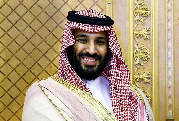 De fleste menige saudiarabere hepper på kronprinsen, når han erklærer kamp mod korruption og taler for et mere åbent Saudi-Arabien. 
