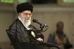 USA har trukket sig ud af atomaftalen og genindført økonomiske sanktioner mod Iran i et forsøg på at tvinge ayatollah Ali Khamenei til forhandlingsbordet.   /AP