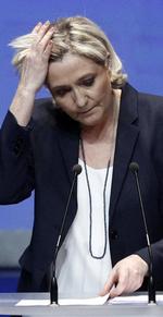 Marine Le Pen appellerer til medlemmerne af partiet  Rassemblement National, der er tæt på  at gå fallit. Arkivfoto Michel Spingler