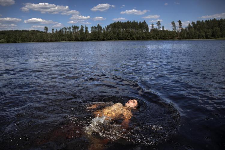 I Småland prøver  asyl ansøgere at få drømmen om  Sverige til at stemme med virkeligheden. Jacob Ehrbahn/POLFOTO