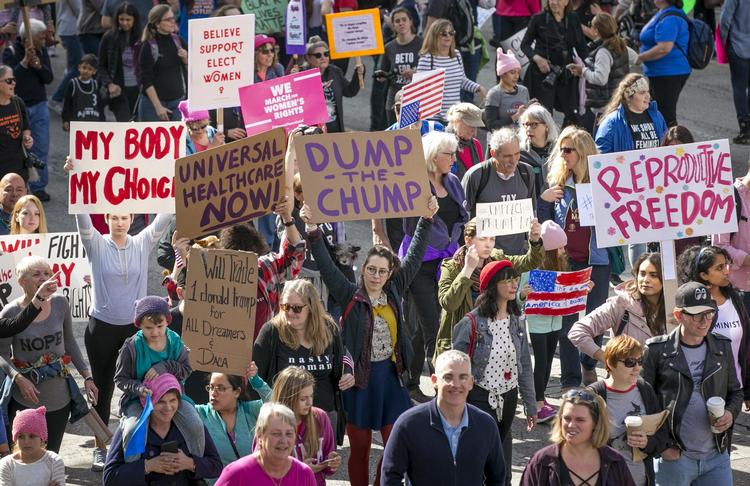 Abort er et af emnerne  for denne demonstration i Texas.  Det er et emne, som en kommende  højesteretsdommer nødig udtaler sig om. Jay Janner/AP