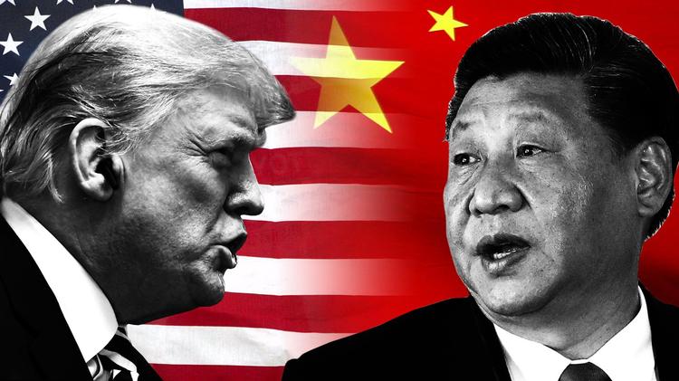 Handelskrigen begyndte i april, da USA bebudede straftold på stål og aluminium på varer fra både Kina, EU og Canada,  men på det seneste har Donald Trump fokuseret på Kina.
Illustration: Peter Sætternissen. AP