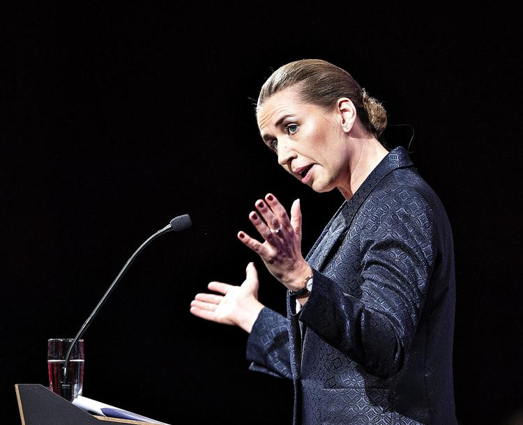Mette Frederiksen ramte rent flere gange hos kernetropperne på S-kongressen. Men der skal formentlig mere til for at blive statsminister. Henning Bagger/Ritzau Scanpix/Ritzau Scanpix