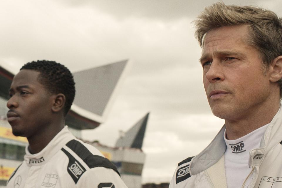 Det temperamentsfulde talent Joshua Pearce (Damson Idris) og den erfarne F1-rotte Sonny Hayes (Brad Pitt). Hvad kan de drive det til?   Foto: Apple TV 