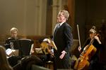 Tenoren Adam Riis var noget af det bedste ved Musica Fictas ’New Light Messiah’, der kunne opleves flere steder i landet hen over weekenden. Foto: Finn Frandsen 