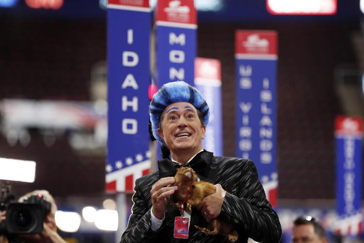 Stephen Colbert parodierer Hunger Games-filmene under demokraternes nationale konvent i Idaho sidste år. 