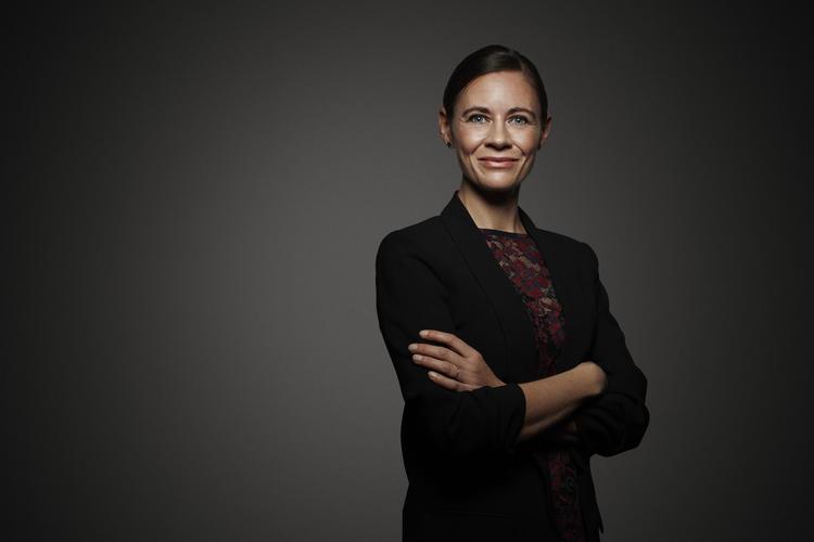 Undskyld, men der er for lidt reportage, og Lene Winther lyder lidt af MGP. 