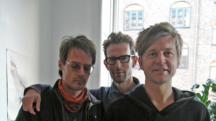 Jakob Millung, Nikolaj Zeuthen og Oliver Hoiness har med Skammens Vogn skabt et musikkens 'coming of age-rum’ for voksne. 