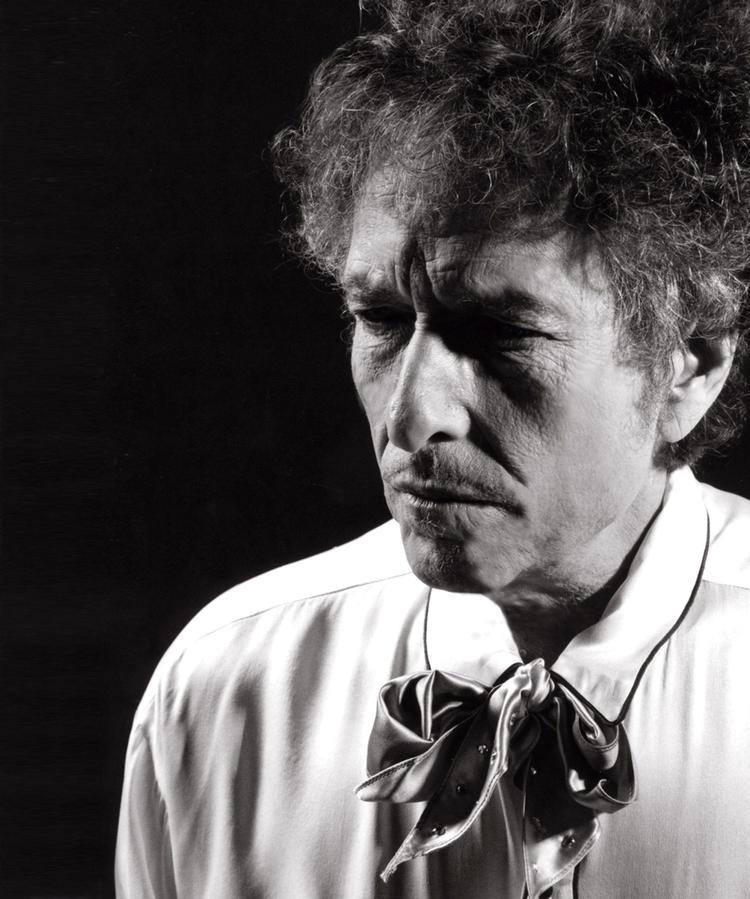 Der går for meget månelys i den for Bob Dylan. 