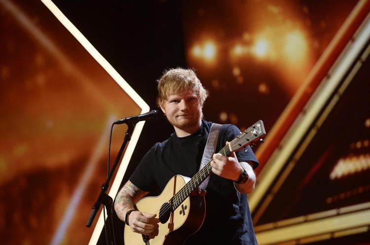 Fredag aften optrådte Ed Sheeran ved afslutningen på årets 'X Factor'-finale. I aftes var der forbud mod at tage billeder under koncerten i Boxen, som vi derfor ikke kan bringe billeder fra. 