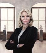 Helle Thorning-Schmidt ville gerne have en dansk kvinde med feministiske holdninger til at male sit portræt. Valget faldt på Ditte Ejlerskov. 