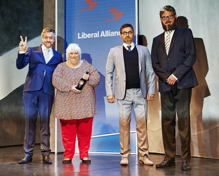 Liberal Alliance får stryg i en tekst af Vase & Fuglsang. Den er måske nok letbenet, men pointen til gengæld ganske hård, fordi den er så sand. 