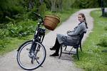 Maria Reumert Gjerding kører på elcykel – blandt andet så hun kan komme hurtigt hjem fra sit arbejde på Christiansborg til sine børn.  