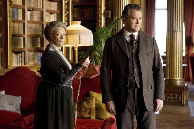 Maggie Smith og Hugh Boneville i tv-serien 'Downton Abbey'.  