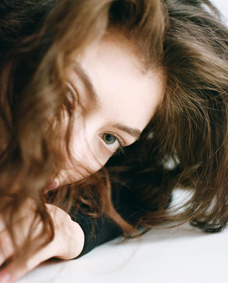 Lorde kan med en enkelt sætning sætte en scene, der samler alle kærlighedens modsatrettede følelser. 