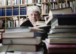 Medmindre Claus Clausen (billedet) og Gyldendal indgår forlig, mødes de næste gang i retten. 
