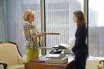Diane Lockhart (tv.) og hendes guddatter, Maia, vågner op til en ny virkelighed i ’The Good Fight’, der kan ses på Netflix. Patrick Harbron/CBS