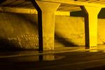 Den britiske kunstner Mark Leckey inviterer publikum med tilbage til nætterne under motorvejsbroen syd for Liverpool. 