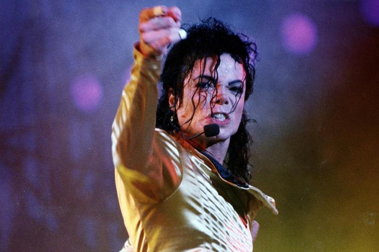 Alle sange fra Michael Jacksons album 'Bad' blev en single. Bortset fra 'Just Good Friends'. Den er værd at give et (gen)lyt.  Foto: Lars Krabbe (arkiv)