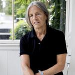 Eileen Myles’ 'Ikke Mig' er blevet oversat til dansk af Mette Moestrup. 