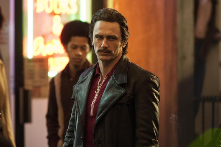 Vinnie spilles med sikker udstråling af James Franco. 