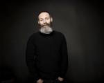 Som skuespiller var Francis Lee aldrig nogen filmens førsteelsker, og som instruktør er han vokset helt ind i sin identitet som yorkshirebonde. 