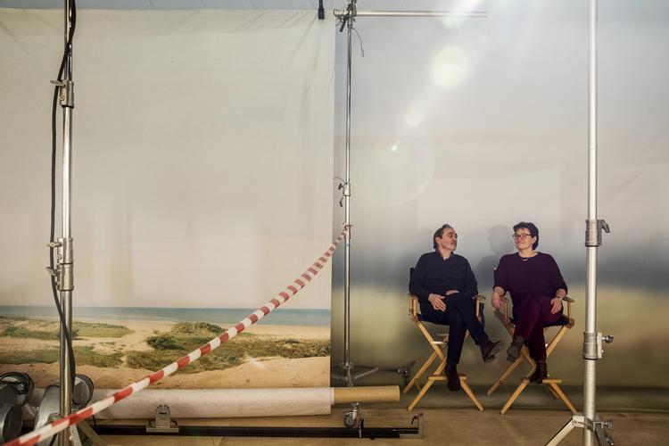 En af de produktioner, der har fået finansiering fra public service-puljen er TV 2-serien ’Badehotellet’, der i alt har modtaget 22,4 millioner kroner. 