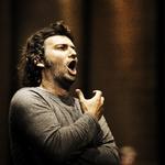 Tenoren Jonas Kaufmann er tysk, men hans franske udtale på hans nye album med franske operaarier akkompagneret af Bayerisches Staatsorchester er perfekt. 