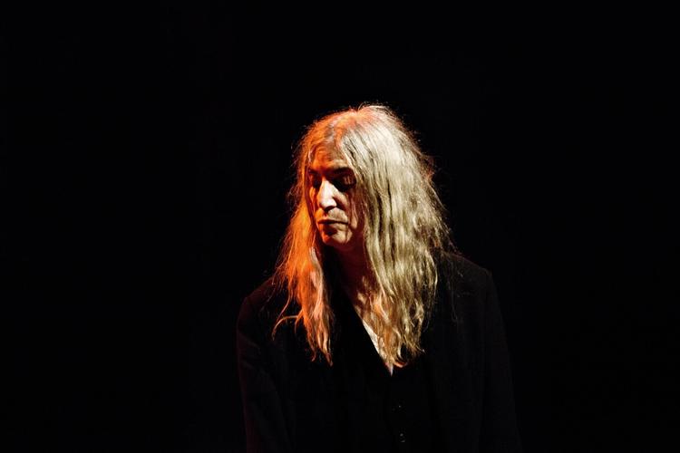 Patti Smith fotograferet i et øjeblik, hvor inspirationen og musen har frit spil. Arkivfoto Melissa Kühn Hjerrild/Polfoto