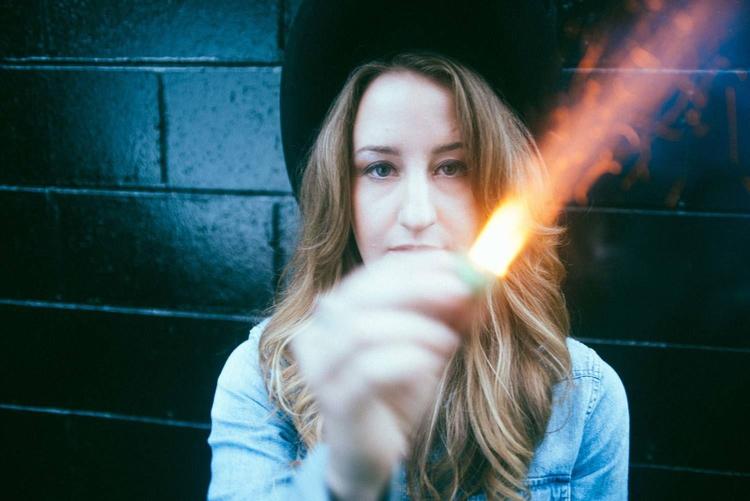 Margo Price er ikke just konfliktsky på sit nye  countryalbum. Foto: Angelina Castillo